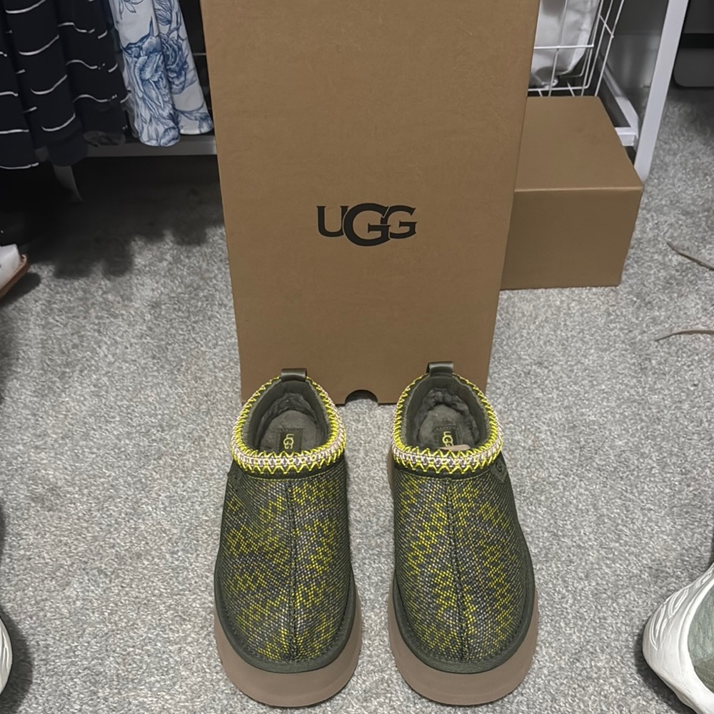 UGG Green and Yellow Slippers Cozy Knit Slip-Ons